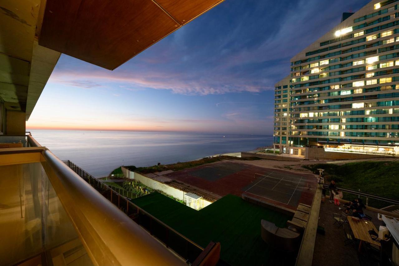 Beachfront Boutique Apartment Herzelia Exterior foto