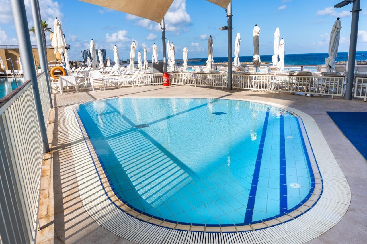 Beachfront Boutique Apartment Herzelia Exterior foto